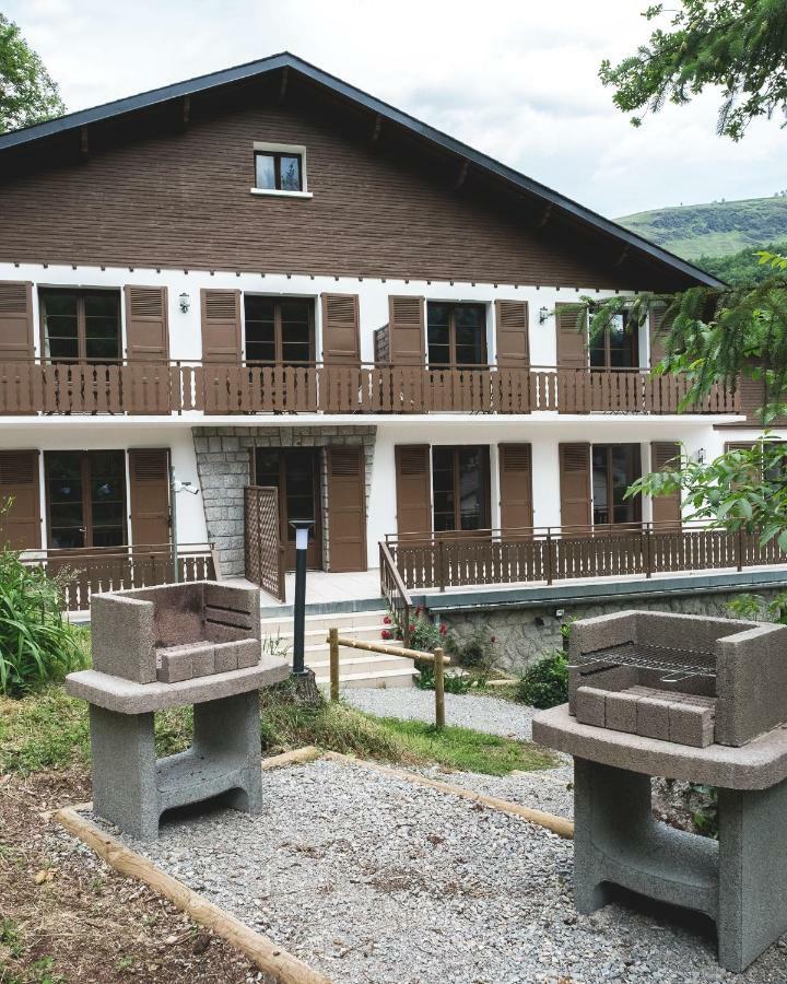 Au Chalet Des Quatre Saisons Акс-ле-Терм Екстериор снимка